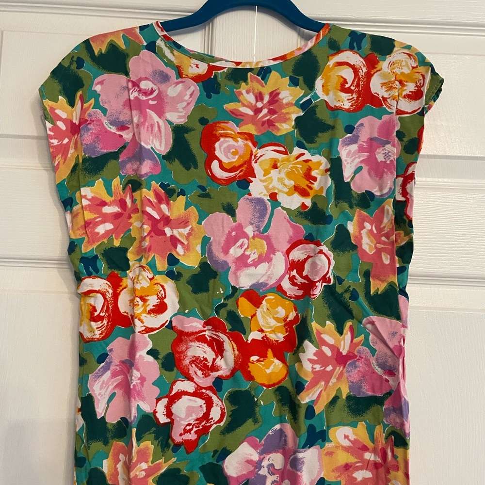 Vintage Floral Multicolor top